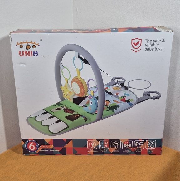 UNIH Infant Car Seat Toy 6+ Mo. NIB -Open Box - Picture 10 of 11